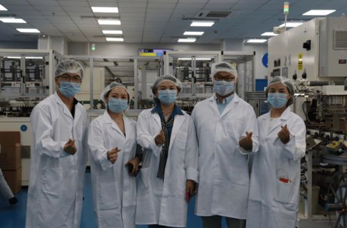 枫叶联盟参观绿叶科技集团盐城卫生巾工厂
